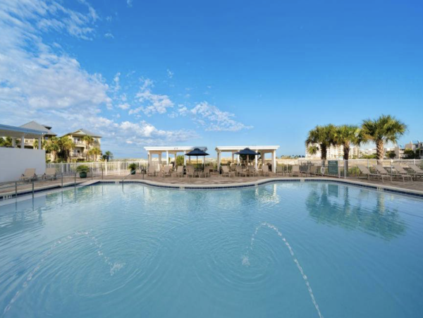Amazing 5 Bedroom Beachfront Home in Destin with Sunset View